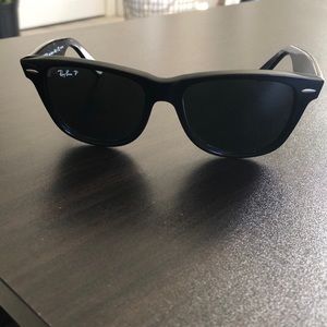 Rayban Wayfarer polarized